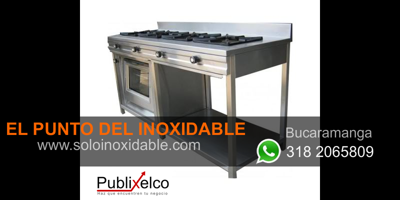 imagen de cocina industrial en acero inoxidable